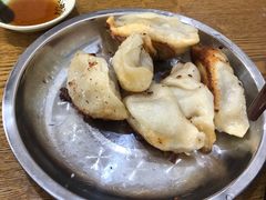 -黄阿姨锅贴大王(万航渡路店)