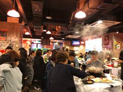 大堂-鲜入围煮花胶鸡海鲜火锅