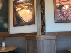 大堂-星巴克(无锡百联奥特莱斯店)