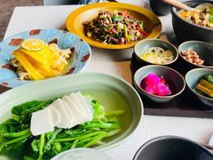 罗平小炒鸡肉鸡杂-半山腰·云南菜(侨福芳草地店)