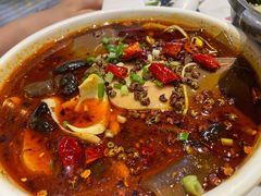 -渝是乎酸菜鱼·川渝小炒(新世界百货望京店)