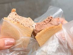 -詹爷爷乌节路街头冰淇淋