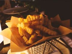 -喜洲吧·江畔老船厂·庭院餐厅(喜临院店)