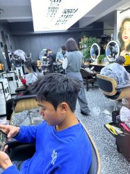 -藤野造型专业烫染接发