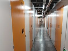 -安东易迷你自助仓储寄存仓库(顾戴路店)