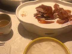 -三人行骨头王火锅(长寿店)