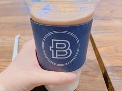-巴黎贝甜(大宁国际商业广场店)