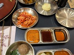 餐具摆设-西塔老太太泥炉烤肉(龙湖北苑天街店)
