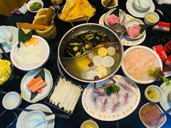 -居石捞·潮汕卤水火锅(华山店)