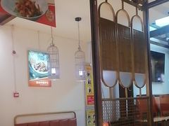 -阿瓦山寨·湘菜现炒·剁椒鱼头王(咸阳总店)