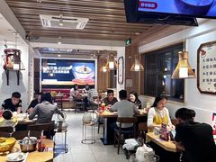 -聚鑫朋酸菜肥肠(九龙仓店)