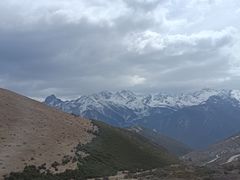 -亚拉雪山风景区