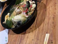 -万记麻辣烫国展总店