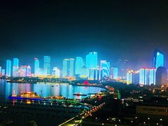 -VENU+海景酒廊