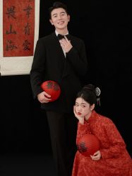 -樱花婚纱摄影