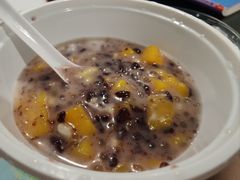 芒果燕麦紫米露-芬芳甜品(同福路店)
