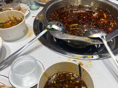 -乡土特色.冷锅鱼.牦牛肉汤锅