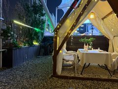 -皇玺·云汀花园餐厅(振华商厦店)