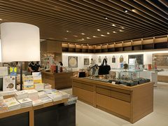 -茑屋书店(天目里店)