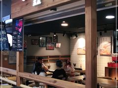 门面-鑫花溪牛肉米粉(人民广场店)