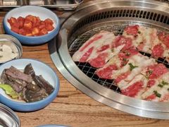 -明洞阿姨·韩式酱蟹烤肉·创意料理(三元桥店)