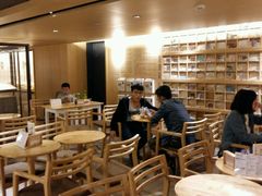 大堂-猫的天空之城概念书店(苏州诚品店)