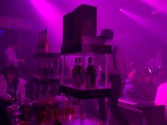 -HiIbiza酒吧