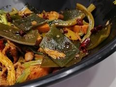-醉人椒麻辣香锅(王府井喜悦店)