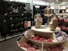 -H&M(华润万象城店)
