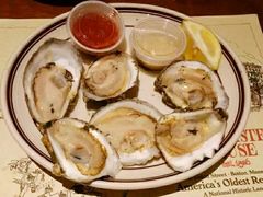 -Union Oyster House