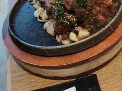 -蜜桃餐厅·伴山(绿宝广场店)