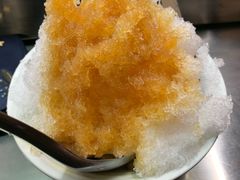 -六合夜市
