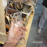 居然让我用这么小的杯子吃关东煮而且不能喝汤
