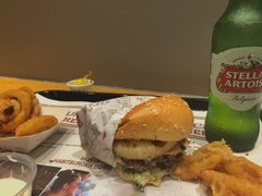 -The Habit Burger Grill 哈比特汉堡(复兴soho店)