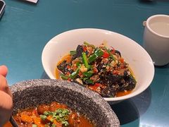 -呷湘厨·鱼汤捞饭·剁椒鱼头·辣椒炒肉(国家会展中心店)