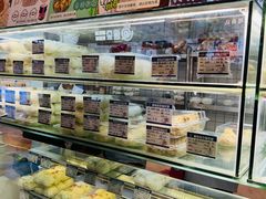 -白玉兰食品甜凤店(合生汇店)