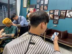 -巴伯尔男士理发馆