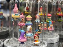 -泡泡玛特POPMART(侨福芳草地店)
