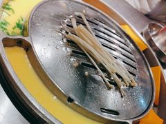 -哈哈碳都·牛肋条无限自助烤肉(台江万达店)