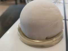 -蜜蜂小象·榴莲千层蛋糕(时代汇11栋店)