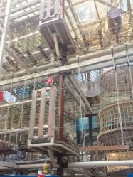 -PIPIKINGDOM皮皮王国欢乐号(欢乐海岸购物中心店)