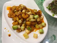 -大鸭梨烤鸭店(金顶街店)