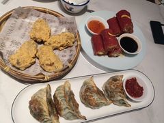-粤港湾砂锅粥·宵夜(宝龙店)