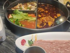 -热火朝天鲜切牛肉火锅(南强街巷店)