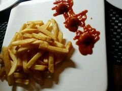 -百好乐宠物友好餐厅(朝外大街店)