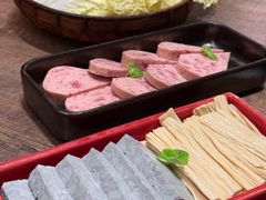 -蘑界·野生菌火锅(深业上城店)