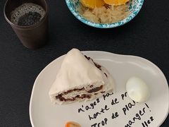 -白玉兰食品甜凤店(合生汇店)