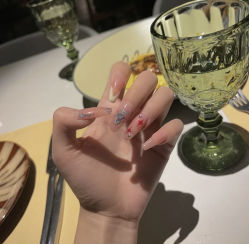 -七月美睫 美甲