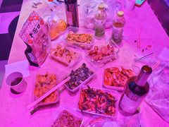 -自由港KTV(王子公主金平店)