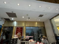 -花花卷卷·鲜食蛋糕(静安久光百货店)